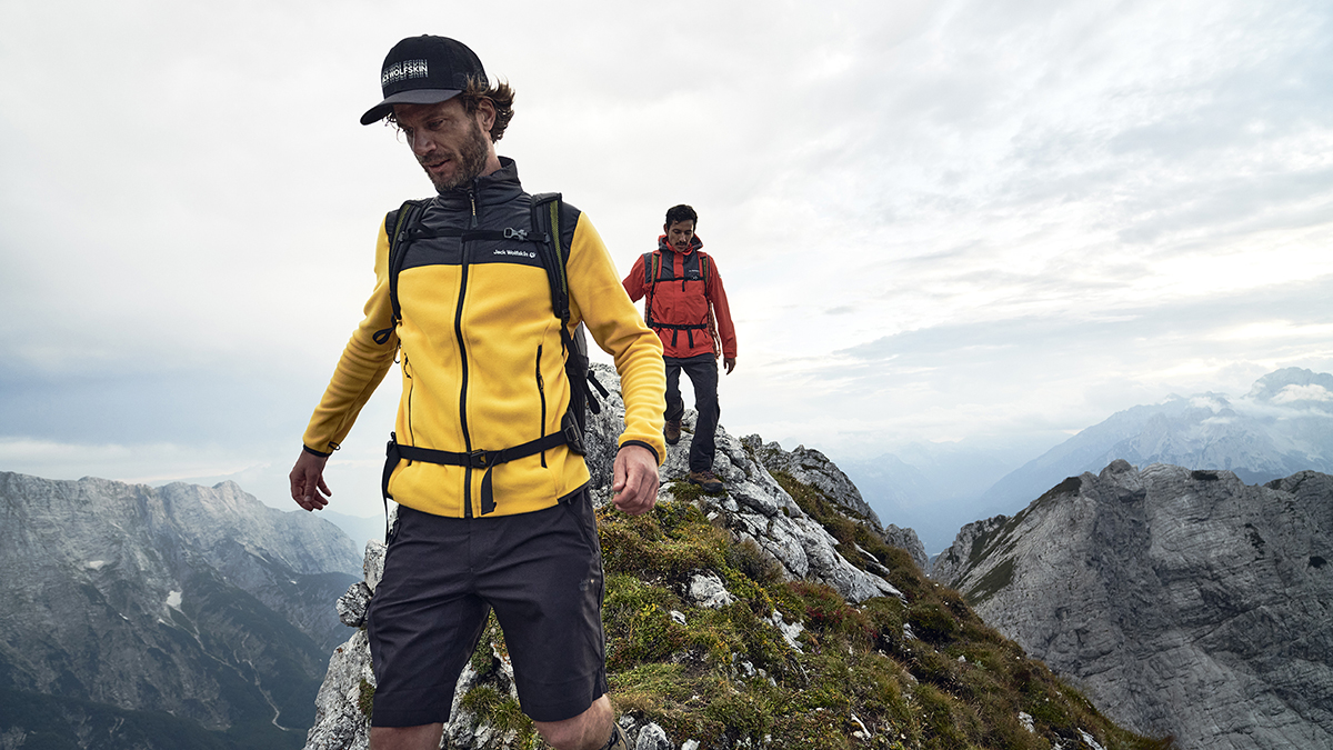 Plecak turystyczny Jack Wolfskin Moab Jam Pro 24.5 - na szlak lub na rower - kolor: phantom (czarny)